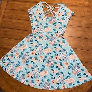 Disney little mermaid Ariel floral skater style dress, size medium, EUC.